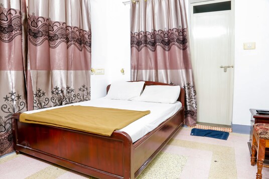 Palm Rivera Kochi | Double Occupancy